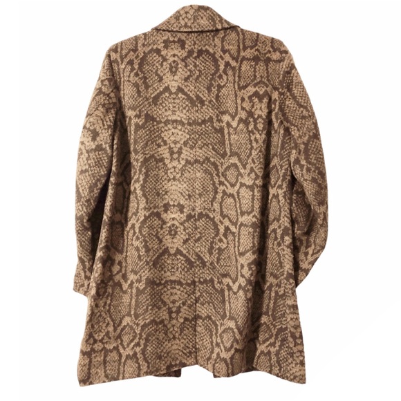 Raffaella Rylee leopard print coat - Picture 5 of 9